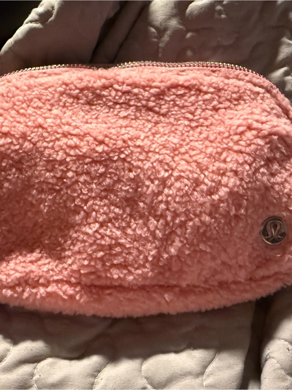 NWT lululemon Everywhere Belt Bag Colour Pink Tide - Picture 5 of 9